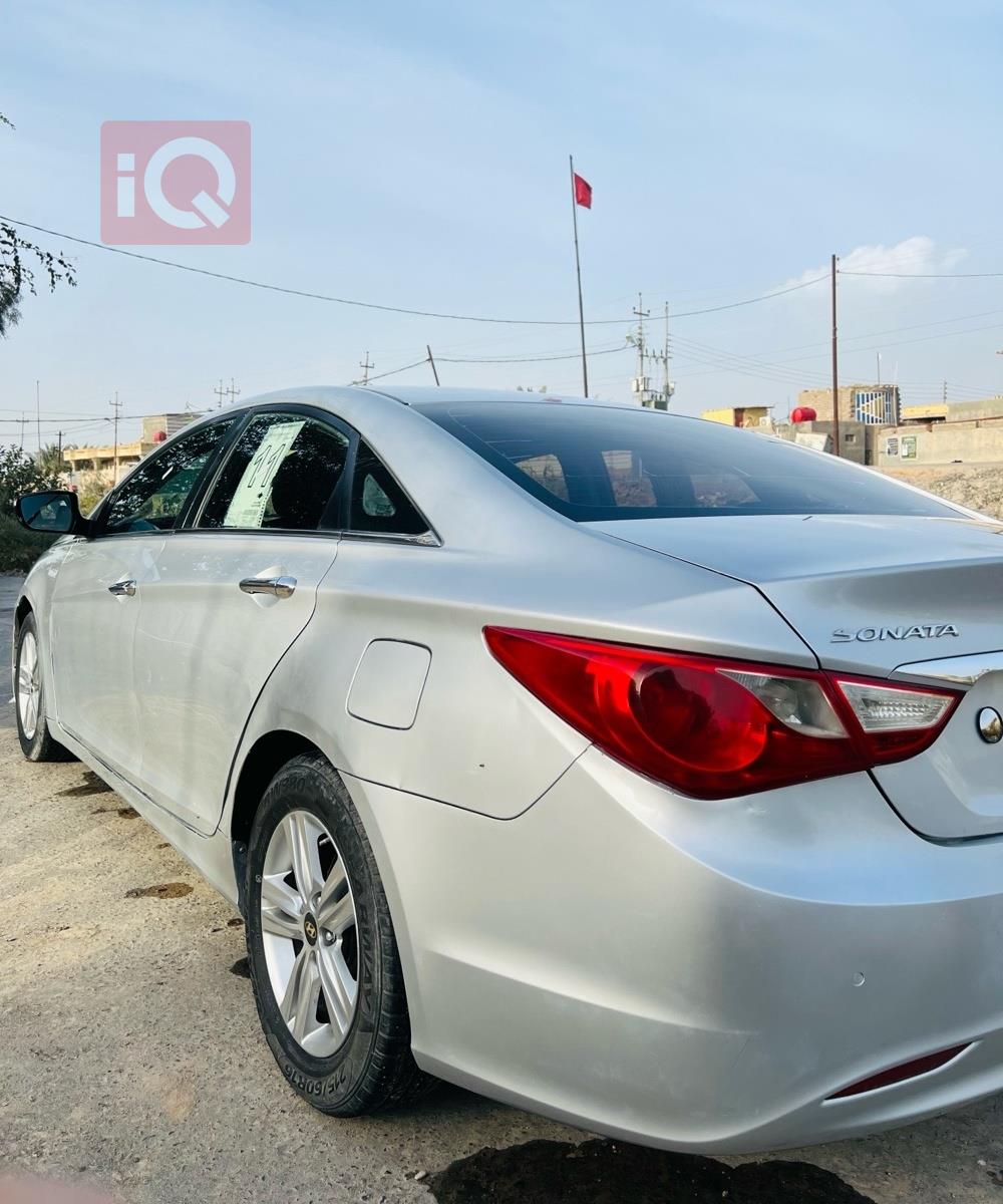 هیۆندای سۆناتا